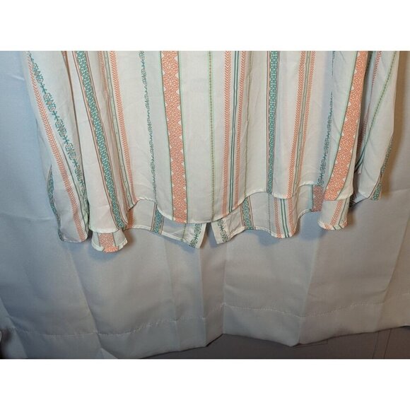 TORRID abbey georgette button back short sleeve blouse size 6 6X Plus Size - Picture 9 of 16